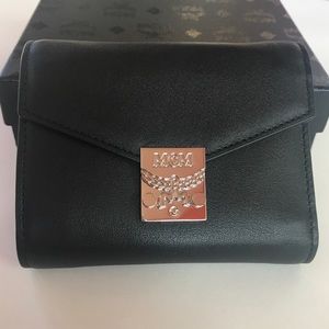 MCM ‘Patricia’ Leather Tri-fold Wallet in Black